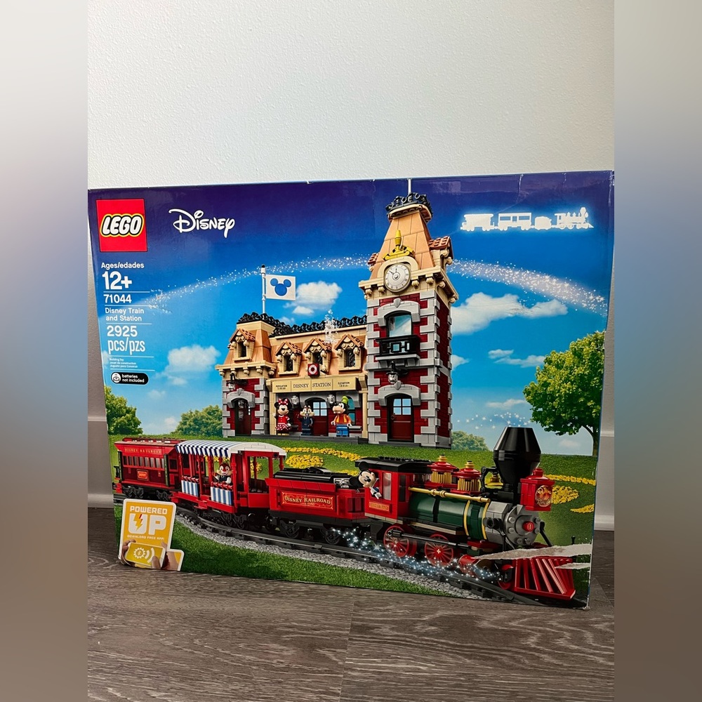 NEW Disney Train and Station LEGO Set